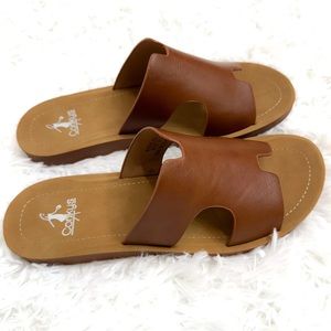 The Bogal Corky Sandal - Cognac Smooth